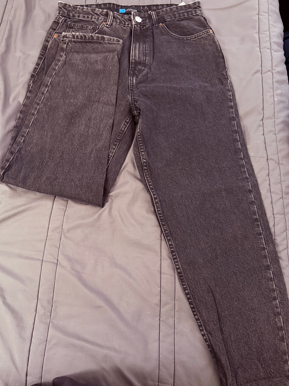 Women's Black Washed Denim Jeans - Classic Straight Fit